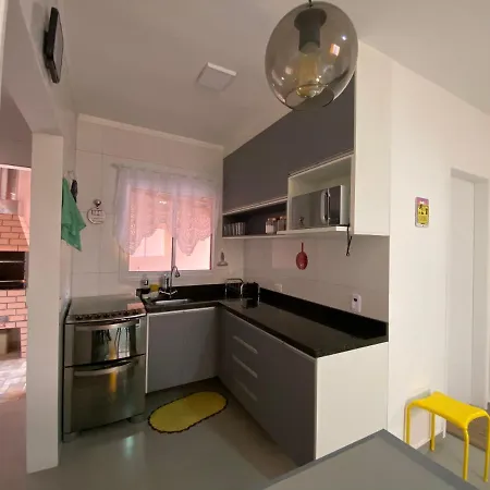 Casa em Bertioga condomínio 250 metros da praia Exterior foto